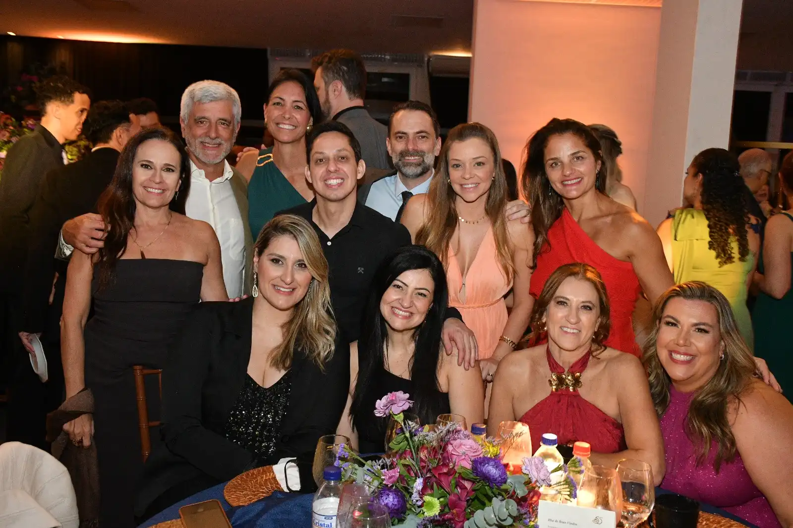 Escola Monteiro Lobato celebra 55 anos com noite de gala inesquecível