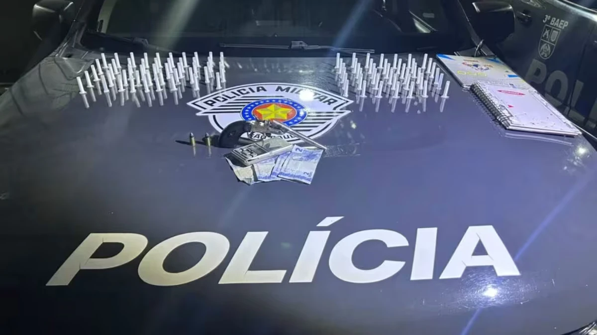 Mulher é presa por tráfico de drogas e porte de arma em São José dos Campos