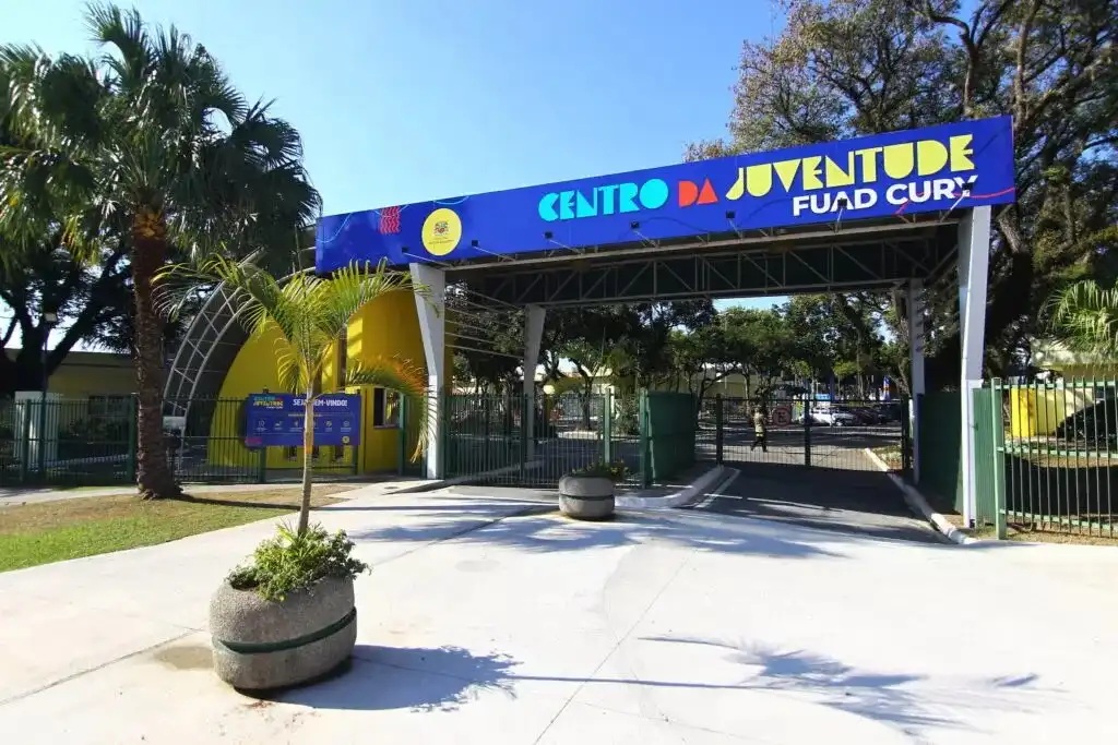 Primeira Feira do Livro Evangélico acontece no Centro da Juventude em São José dos Campos