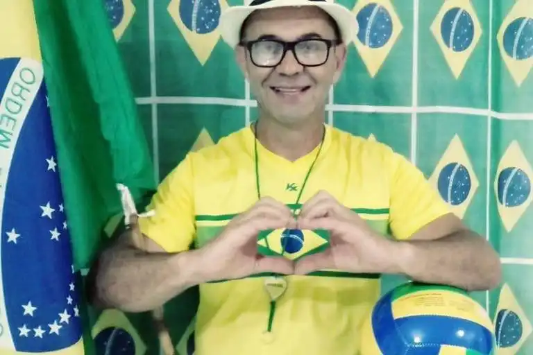 Vídeo mostra atentado em frente ao STF