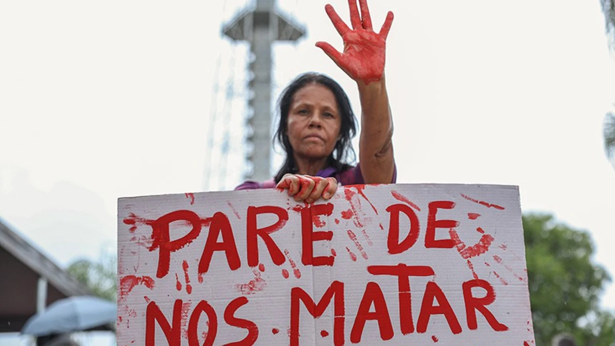 Quase 80% dos autores de feminicídio no Brasil são companheiros ou ex, aponta Anuário