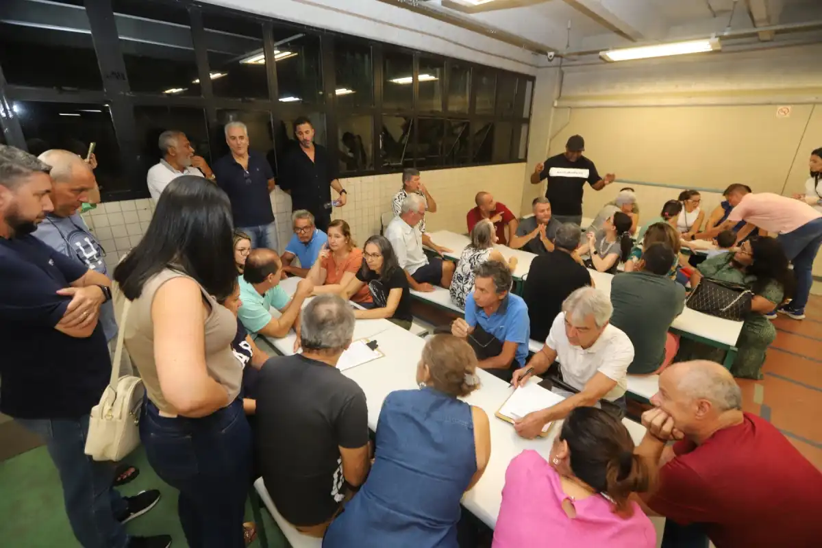 Com mais de 1.000 pessoas presentes, prefeitura de Jacareí encerra reuniões do Programa ‘Participa’