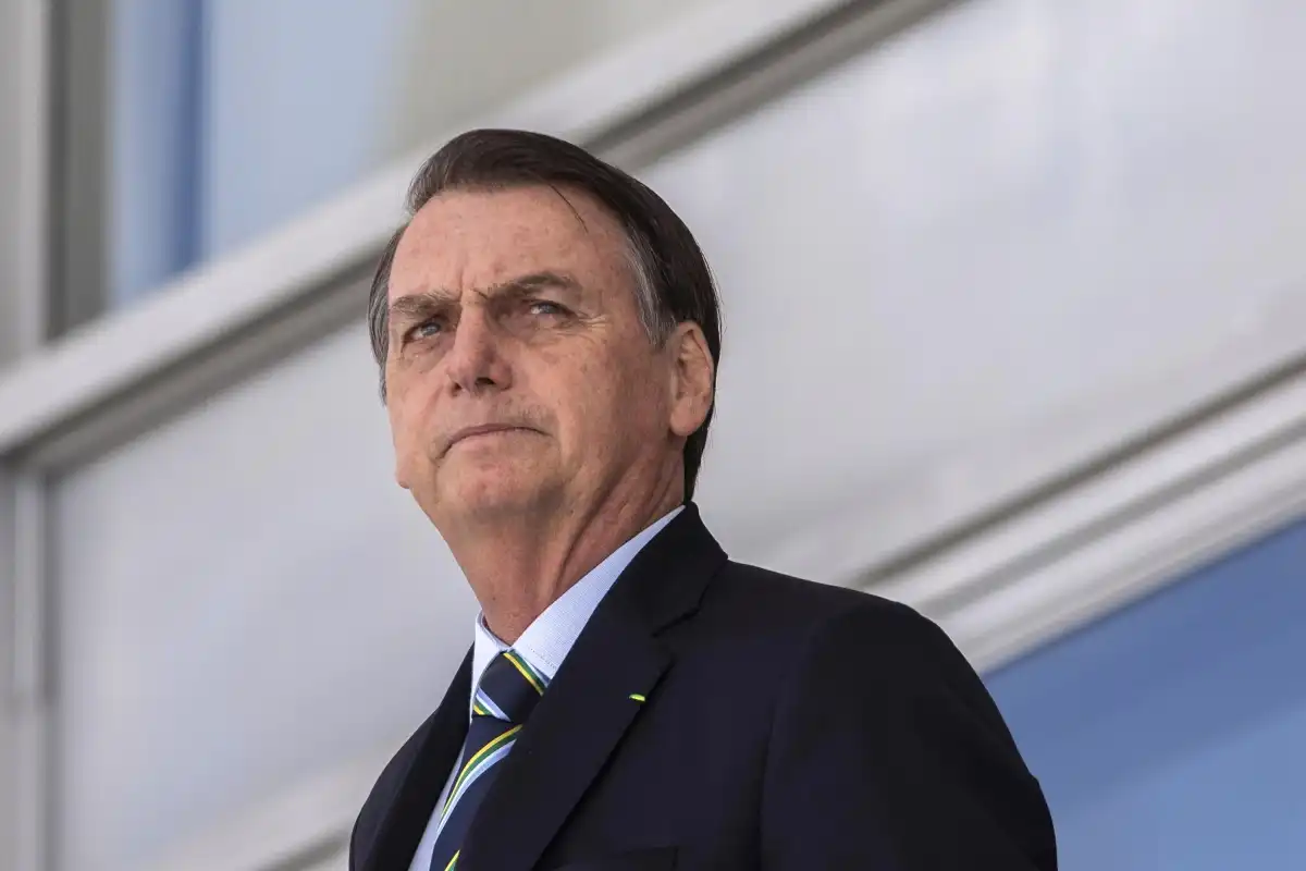 PF apreende 14 mil dólares na casa de Bolsonaro em Brasília