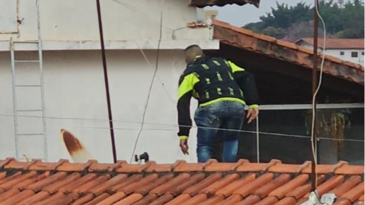 Homem é preso após invadir casa, agredir vítima e furtar objetos na zona sul de São José