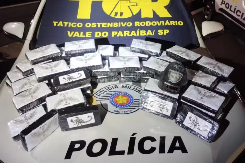 Polícia apreende R$ 7 milhões em drogas na Carvalho Pinto em São José