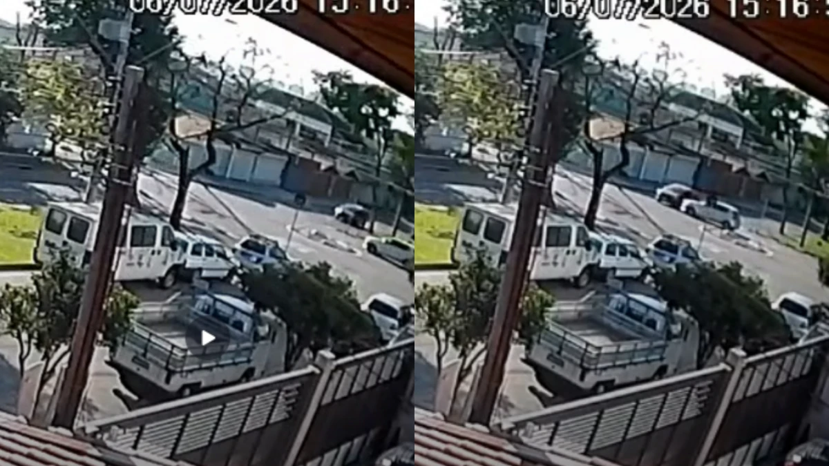 Capotamento no JD Morumbi assusta moradores nesta tarde (06)