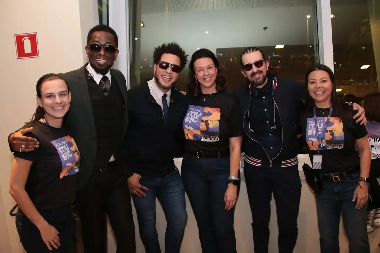 Black Friday no Colinas Shopping teve promoções, sorteio e show com Serial Funkers