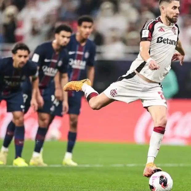 Flamengo perde nos pênaltis e é vice na Copa Intercontinental