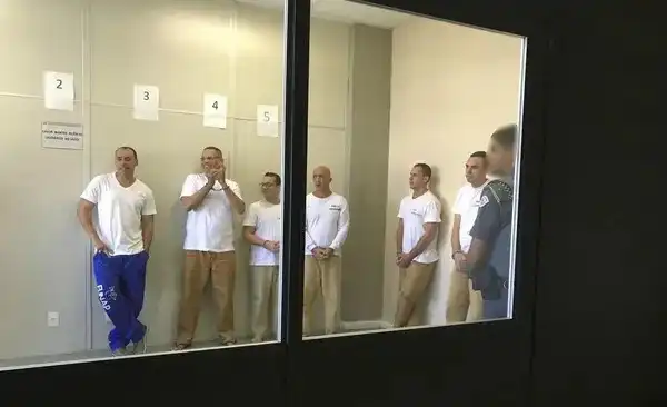 Cerca de 3 mil detentos são liberados em saidinha nesta terça-feira (13)