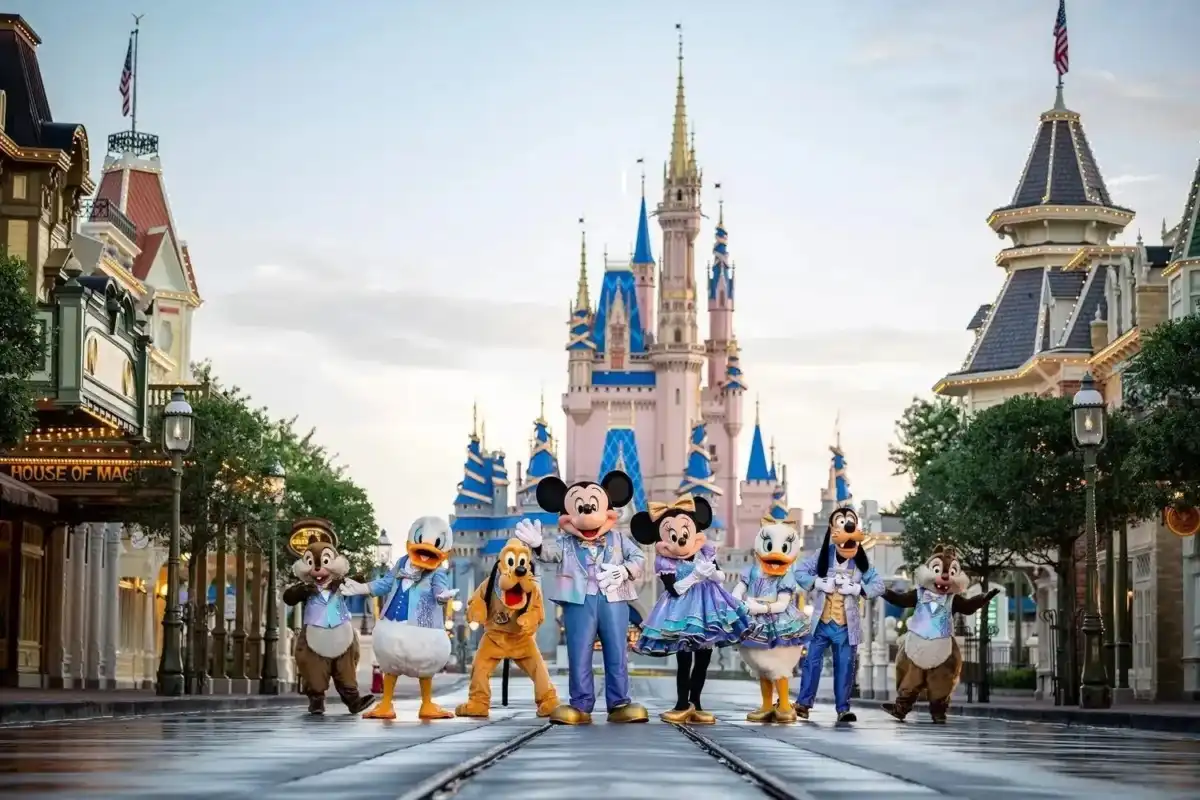 Cursos Disney de atendimento serão oferecidos gratuitamente em Taubaté