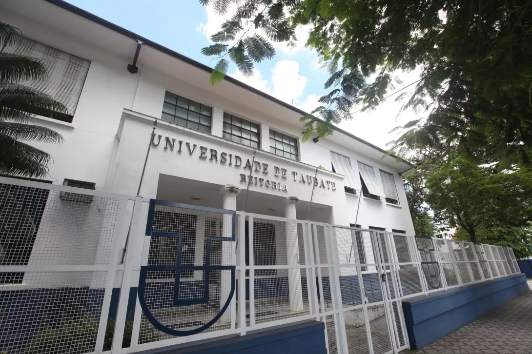 UNITAU abre concurso público com 25 vagas para professores em Taubaté e Caraguá