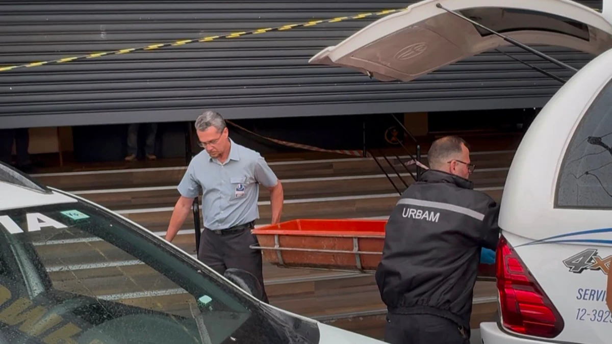 Urbam retira corpo de homem assassinado à queima-roupa em academia de Santana