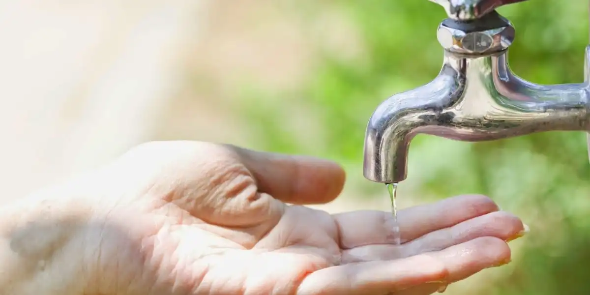 Rompimento de adutora pode afetar abastecimento de água em Jacareí neste sábado (7)