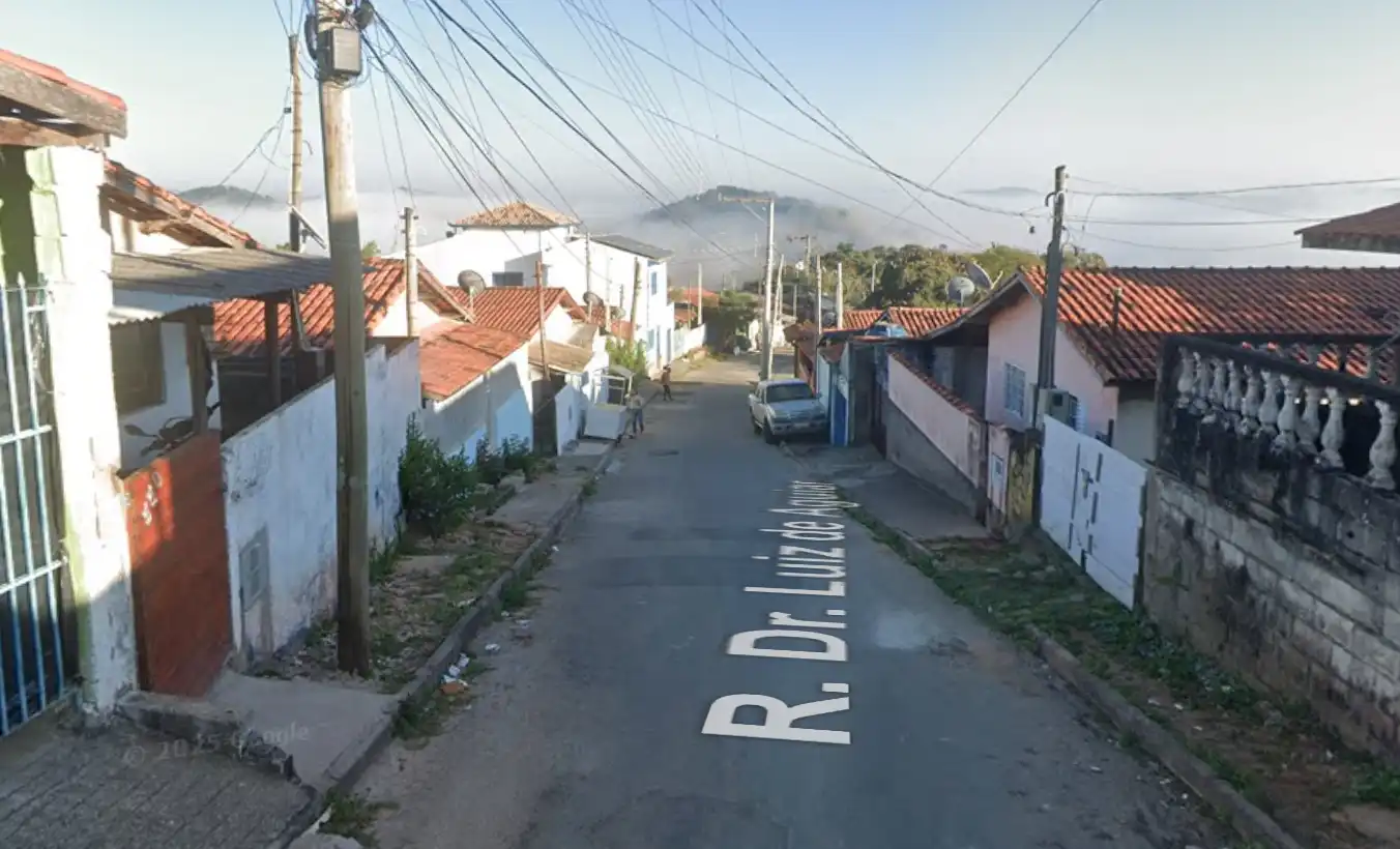Mulher é presa por esfaquear a vizinha durante briga em São Luiz do Paraitinga