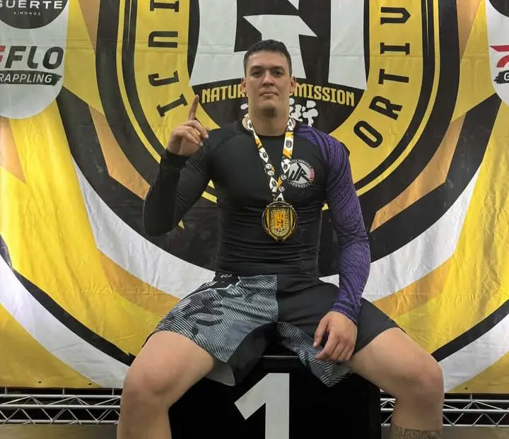 Atleta de São José dos Campos conquista título mundial de Jiu-Jitsu