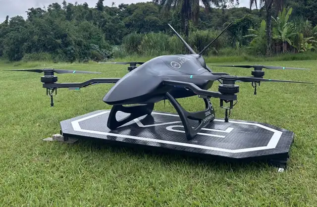 Futuro da Agricultura: Drone Agrícola Gigante é Destaque em Shopping de São José 