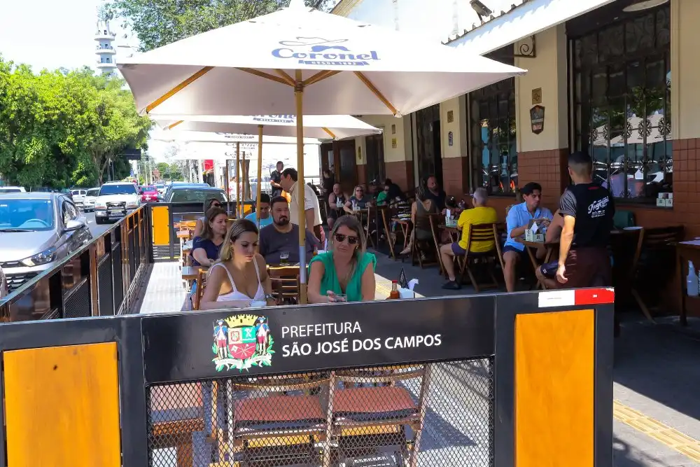 Projeto de parklets em estabelecimentos é ampliado para todas as regiões de São José