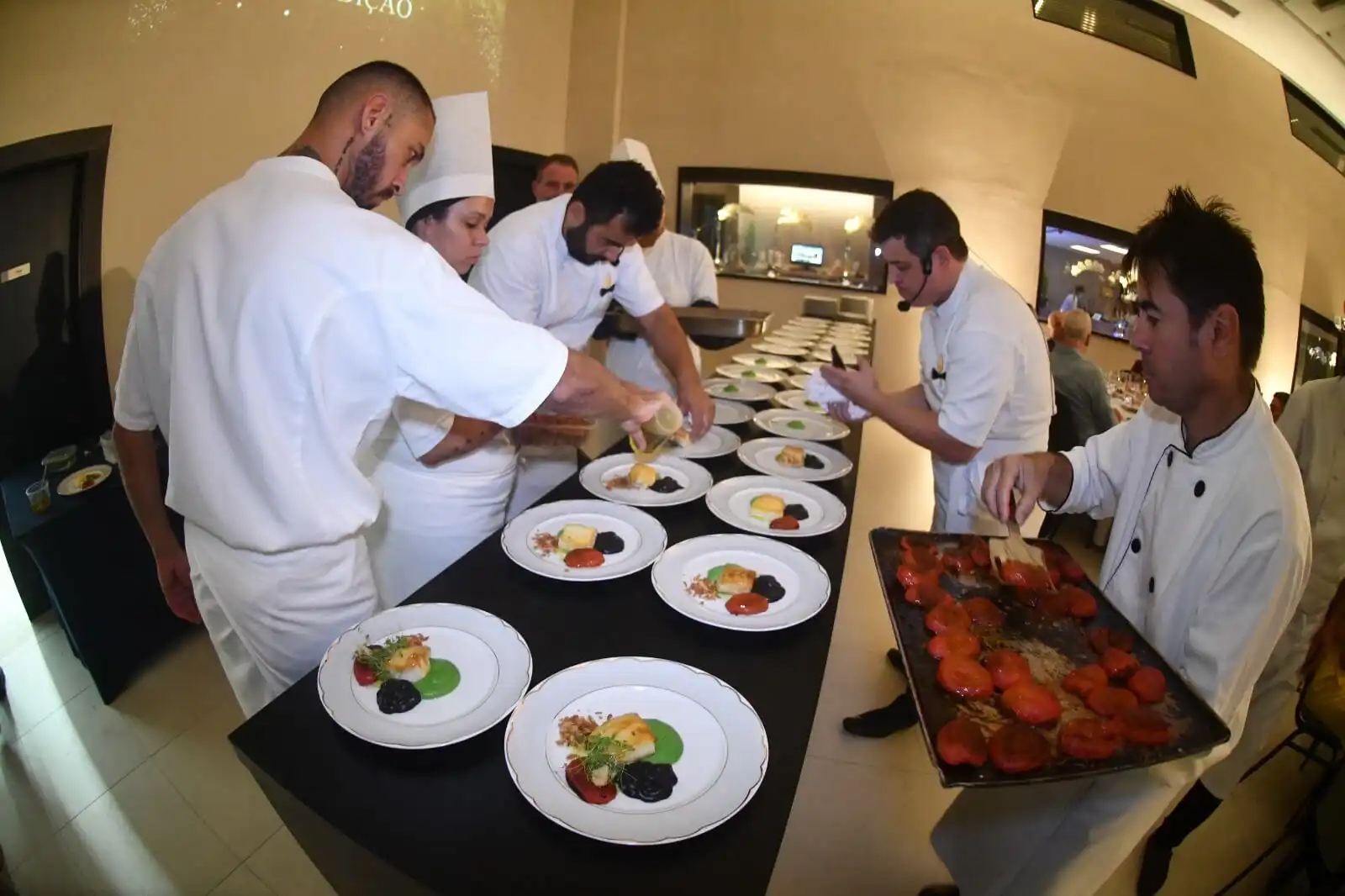 Hotel Golden Tulip São José dos Campos promove ‘O Jantar do Ano’