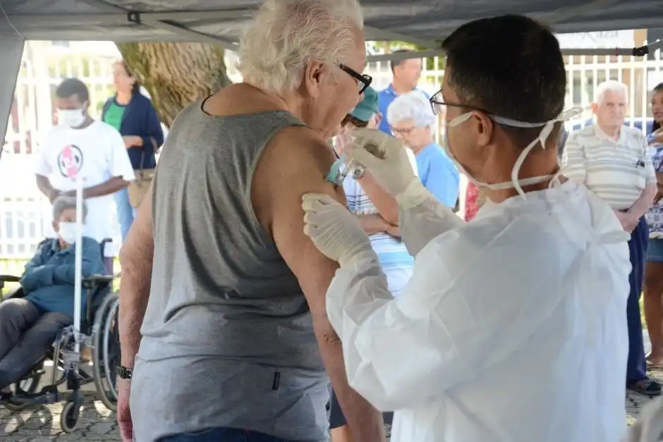 Vacinação da gripe em São José começa na próxima segunda (10)