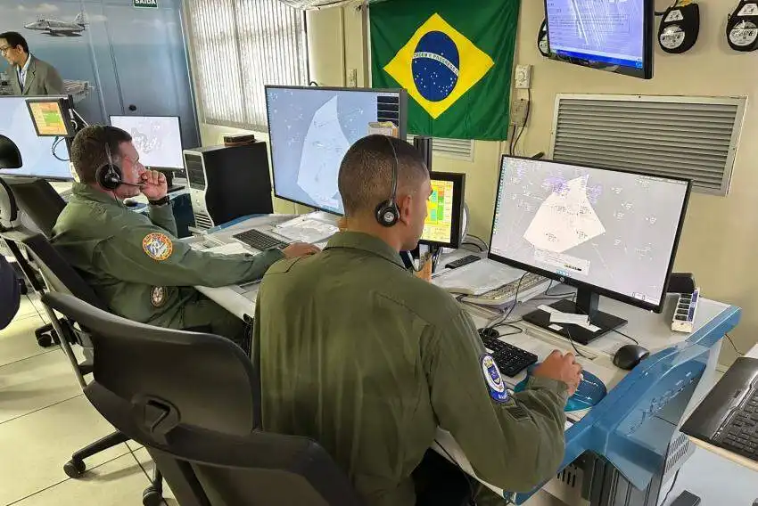 Embraer abre 28 vagas efetivas de trabalho em São José