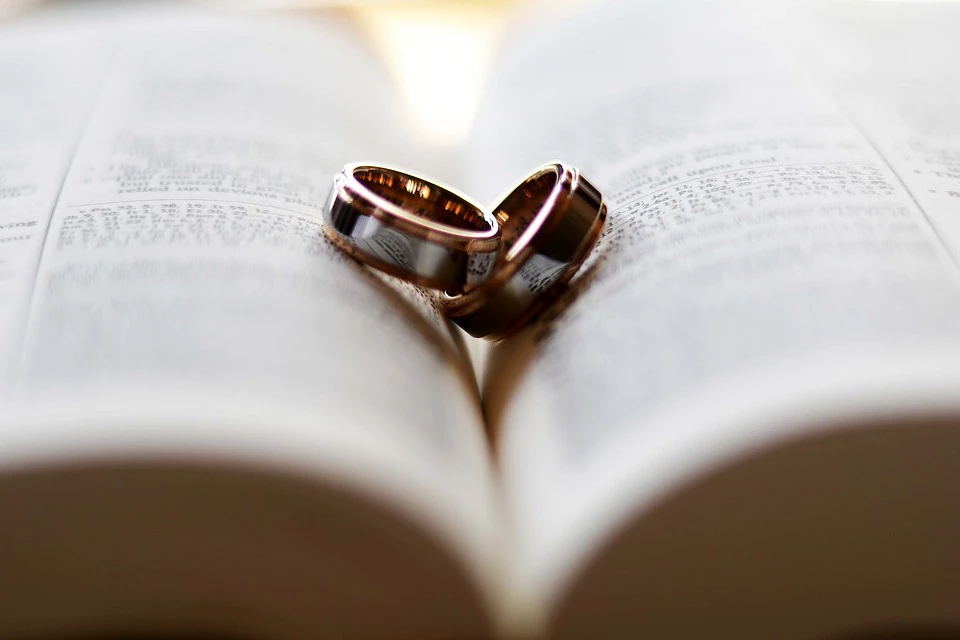 Pela 1ª vez, uniões consensuais superam casamento civil e religioso