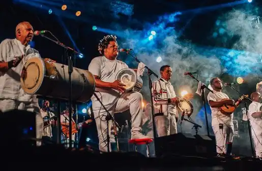 Fundo de Quintal, violeiros e outros artistas são atrações do aniversário de Guaratinguetá