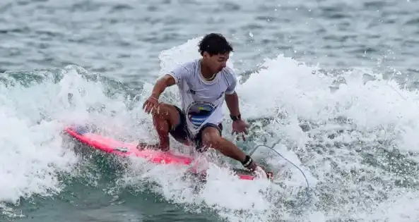 Surfista de Ubatuba é convocado para a Seleção Brasileira Júnior de surf