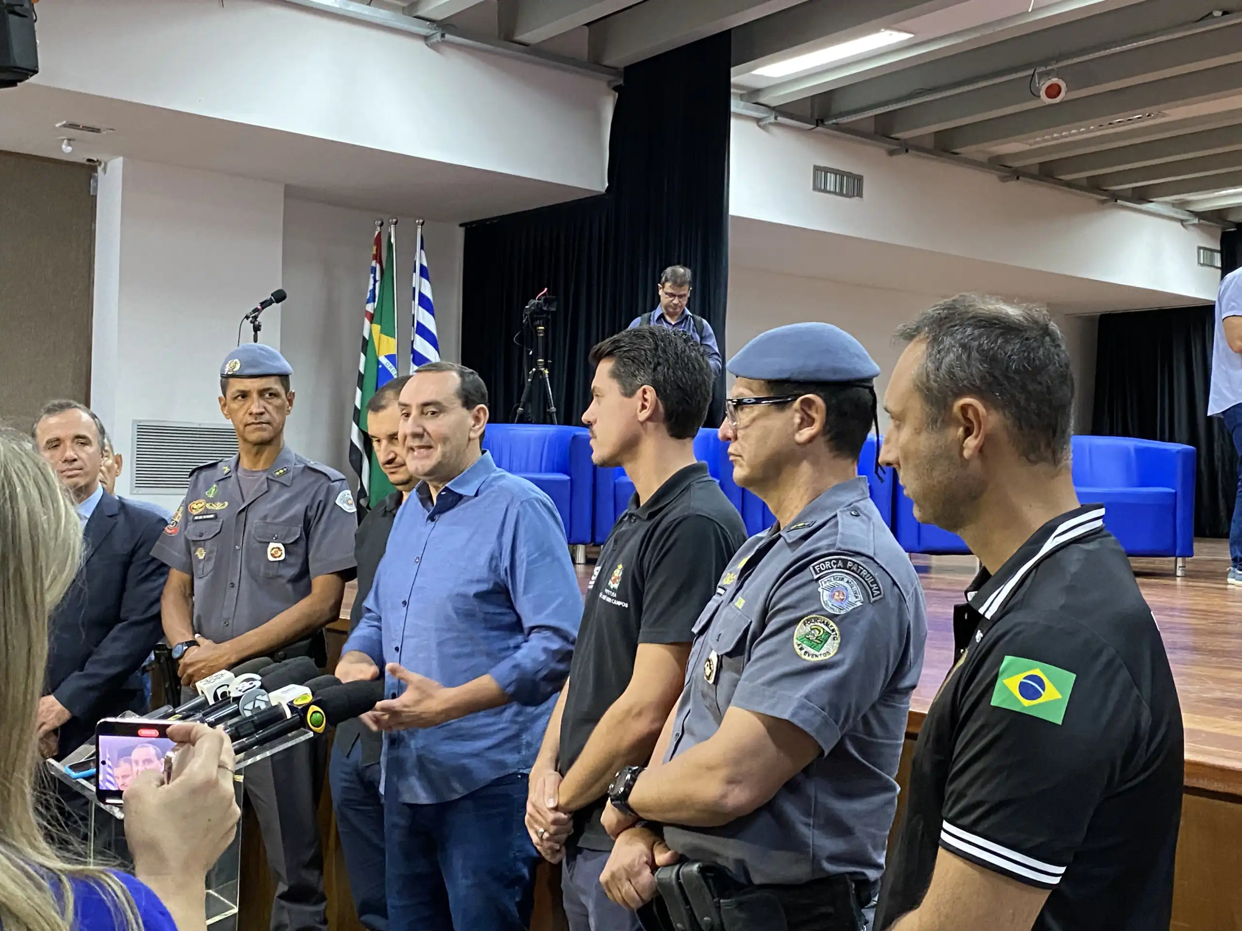 São José dos Campos reforça segurança escolar após ataques no Brasil