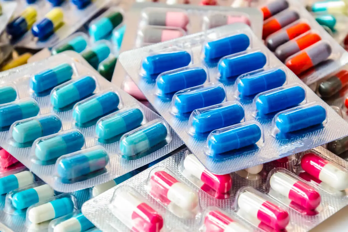 Supermercados passam a vender medicamentos com nova lei sancionada