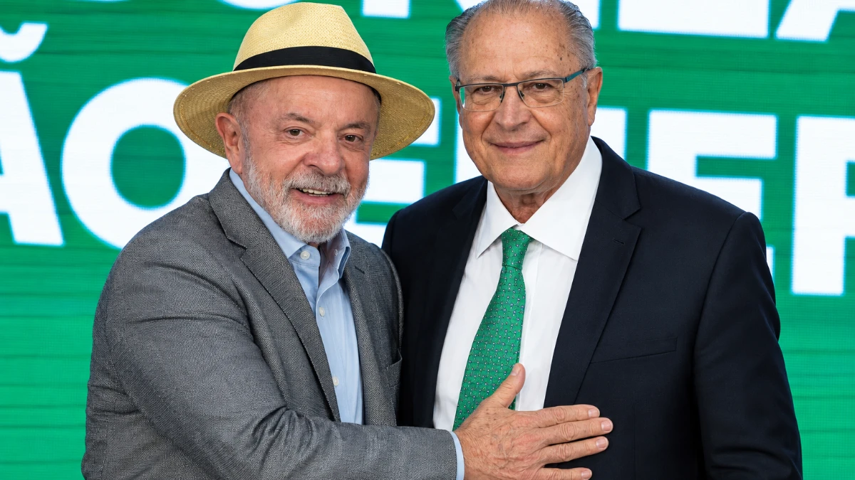 Campanha de Lula avalia apontar Alckmin como Ministro da Fazenda
