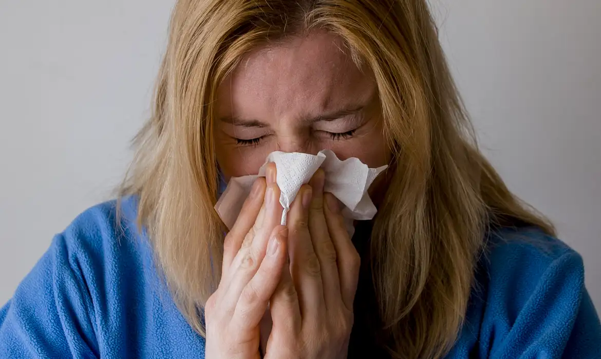 Casos de vírus respiratórios caem na maior parte do Brasil