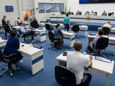 Vereadores conservadores votam com o PT em informações sobre eventos LGBT com apoio da prefeitura