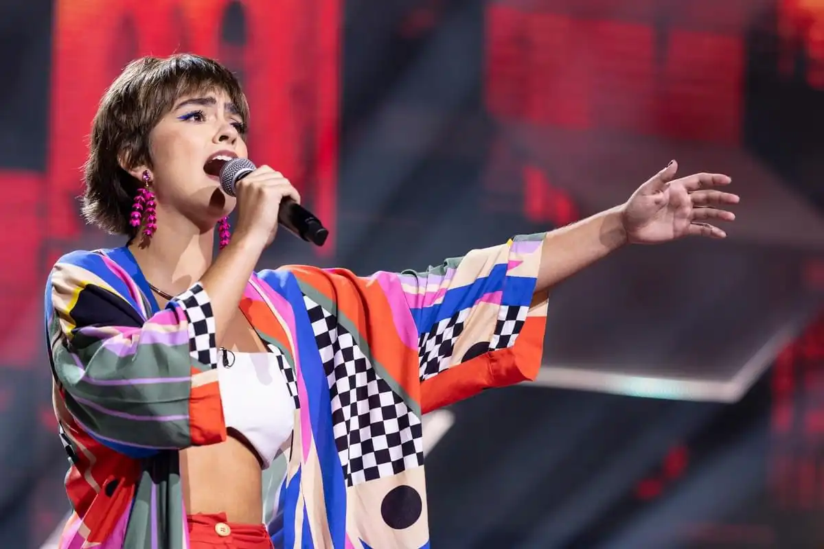 Cantora joseense está na semifinal do “Canta Comigo” na Record TV