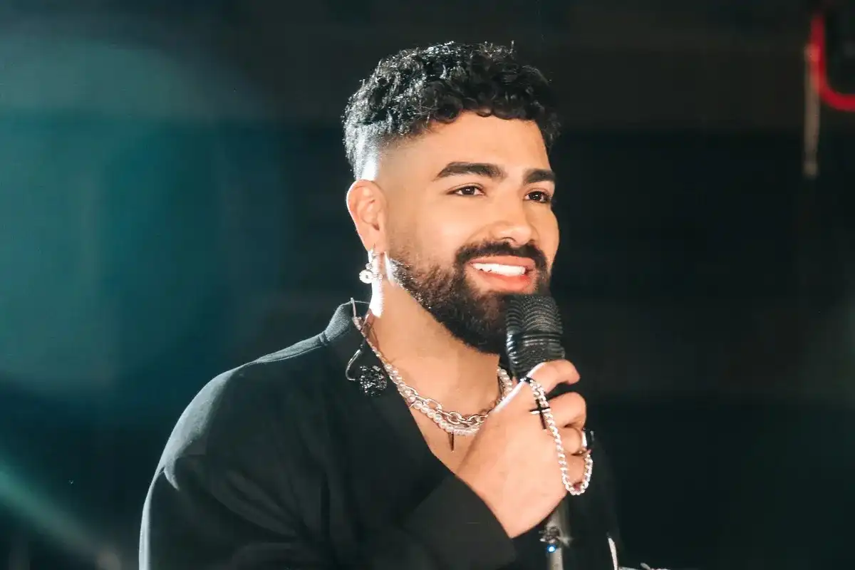 Dilsinho fará show gratuito em São José dos Campos