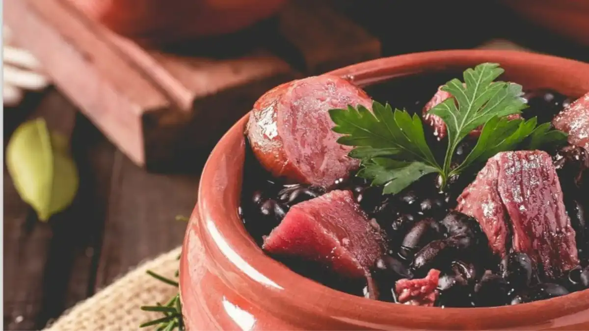 Feijoada dos Amigos: Um Evento Premium no Espaço Casa a Vista Organizado por Soraia Estácio e Georgia Pacca
