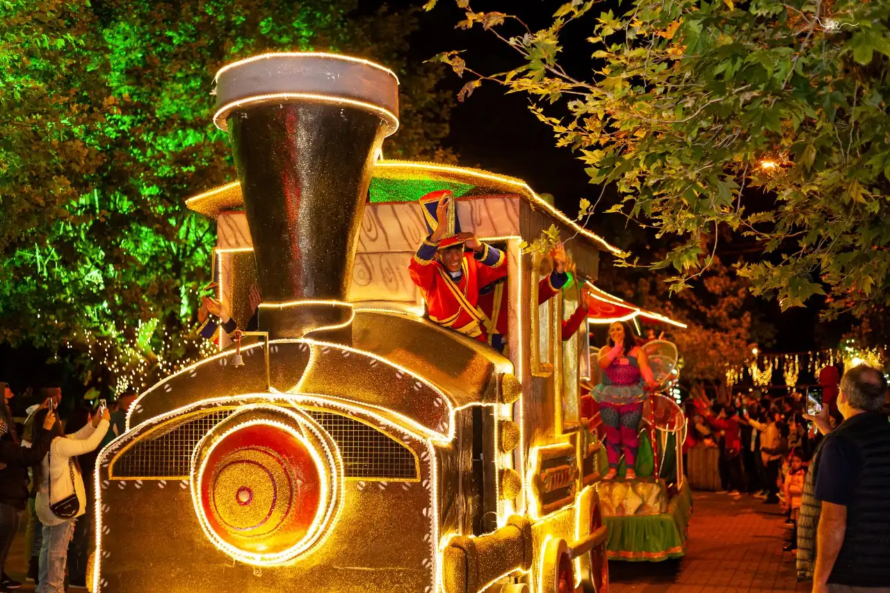 Campos do Jordão entre em clima de Natal com espetáculos gratuitos e decoração temática