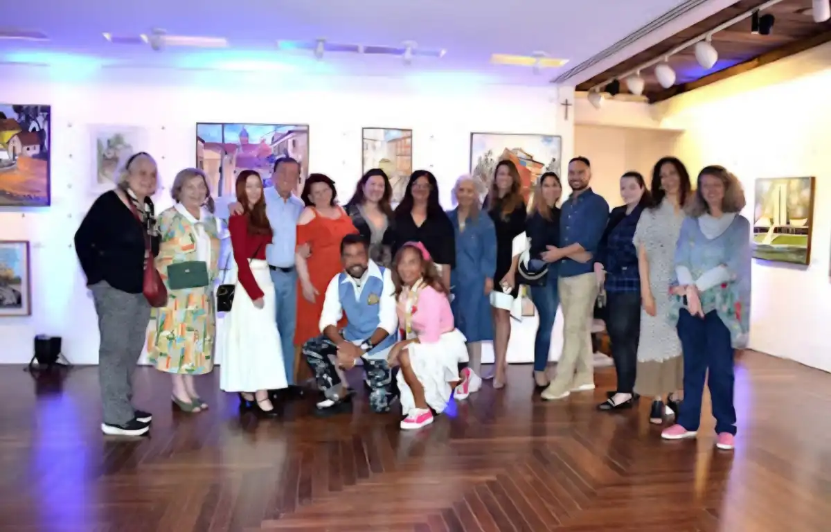 Visita Guiada realizada na Roberto Camasmie Art Gallery, em São Paulo