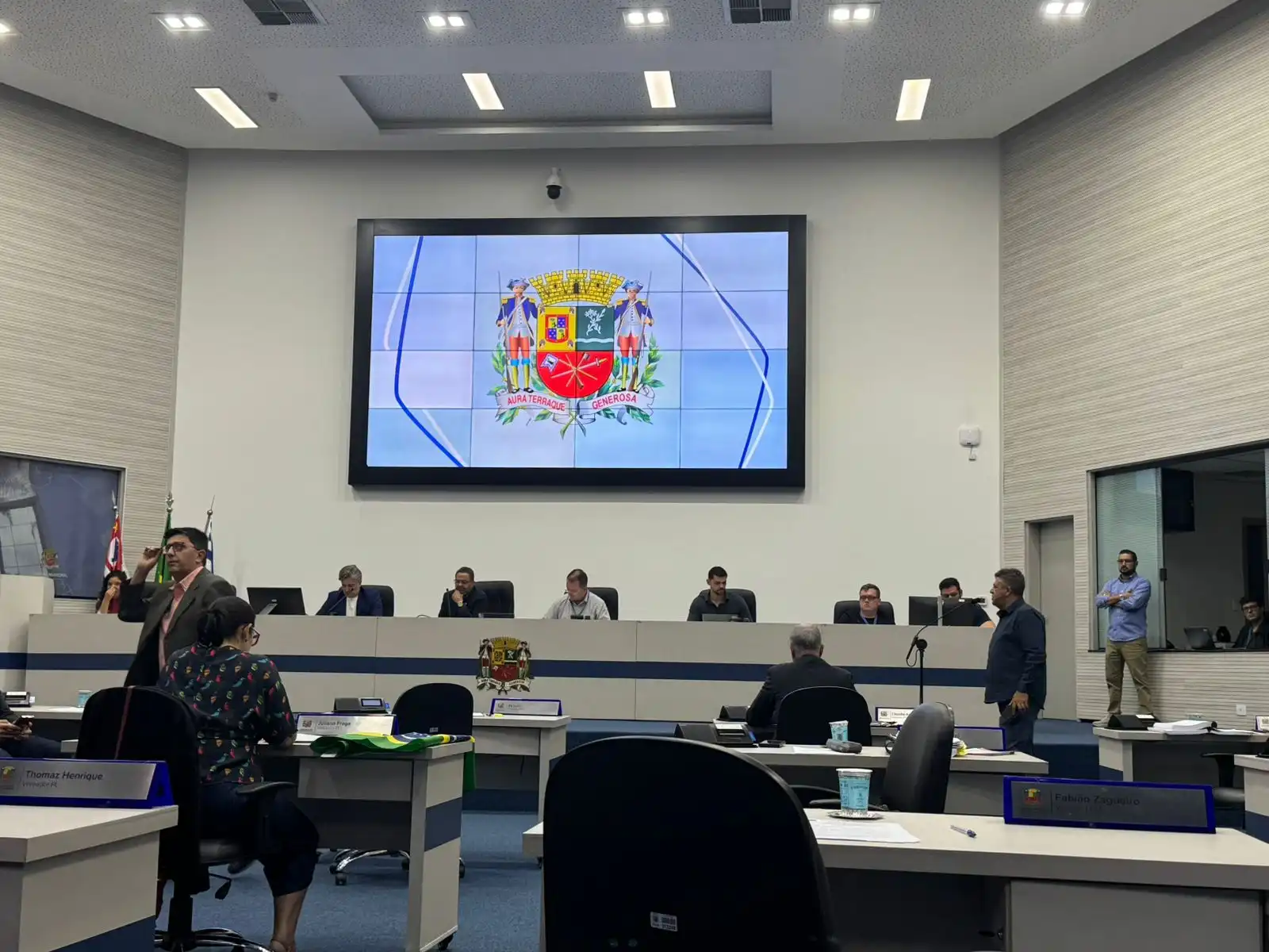 Votação do aumento do IPTU fica para próxima semana em São José dos Campos