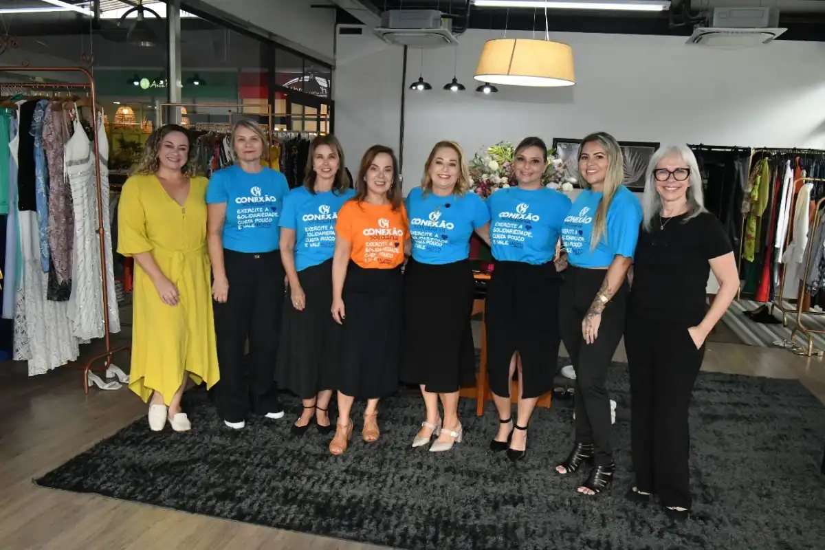 Inaugurou oficialmente o Bazar Conexão Solidária 2025 em grande estilo no Aquarius Open Mall