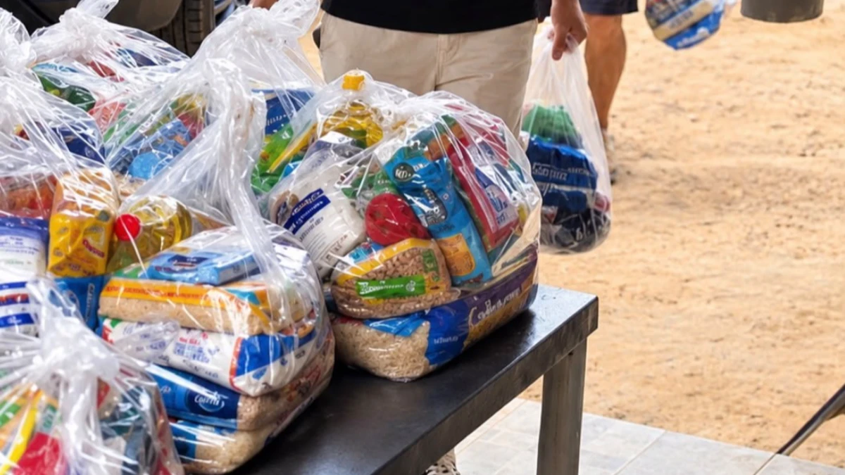 Ação solidária distribui mil hambúrgueres e arrecada mais de uma tonelada de alimentos
