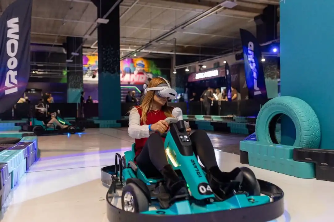 Kart de realidade virtual estreia no CenterVale Shopping em São José dos Campos