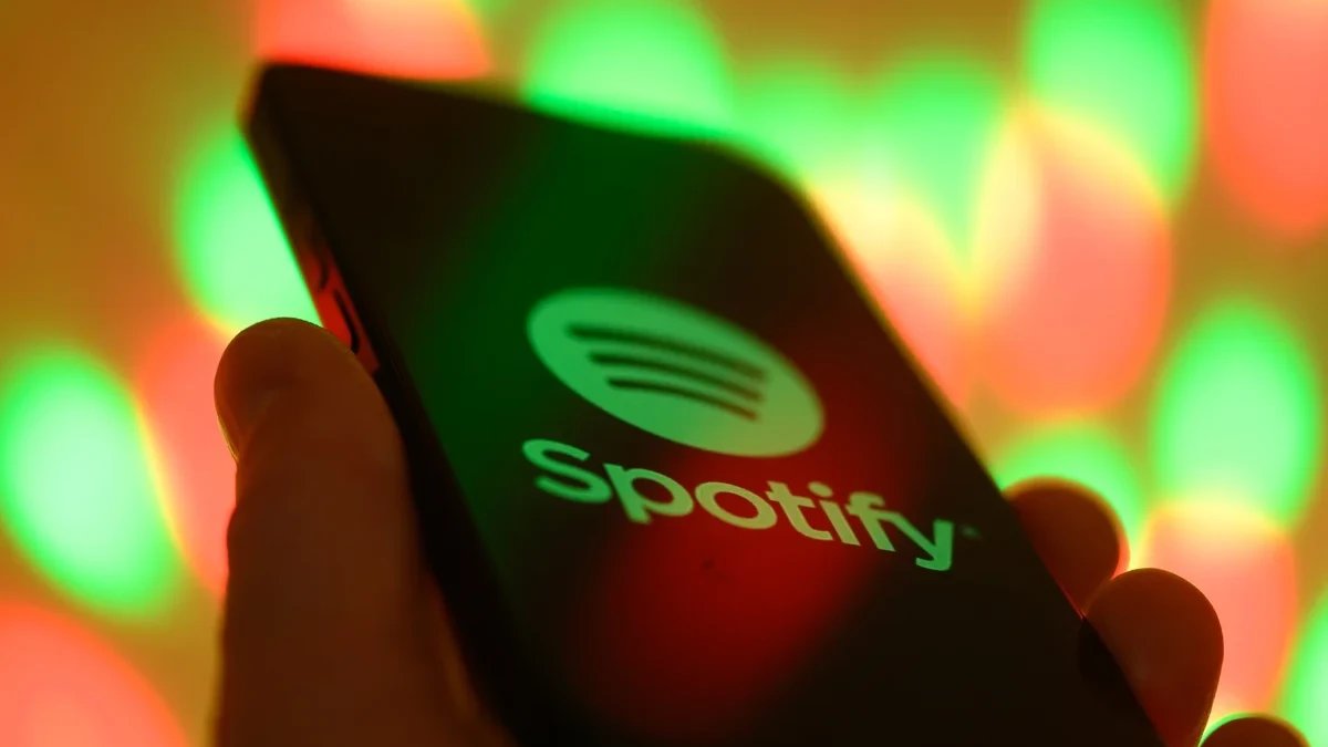 Spotify remove 75 milhões de faixas e amplia combate a spam e músicas geradas por IA