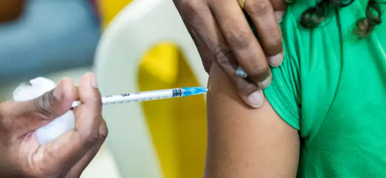 Mais de mil colaboradores da indústria serão imunizados contra a gripe em iniciativa promovida pela ASSECRE