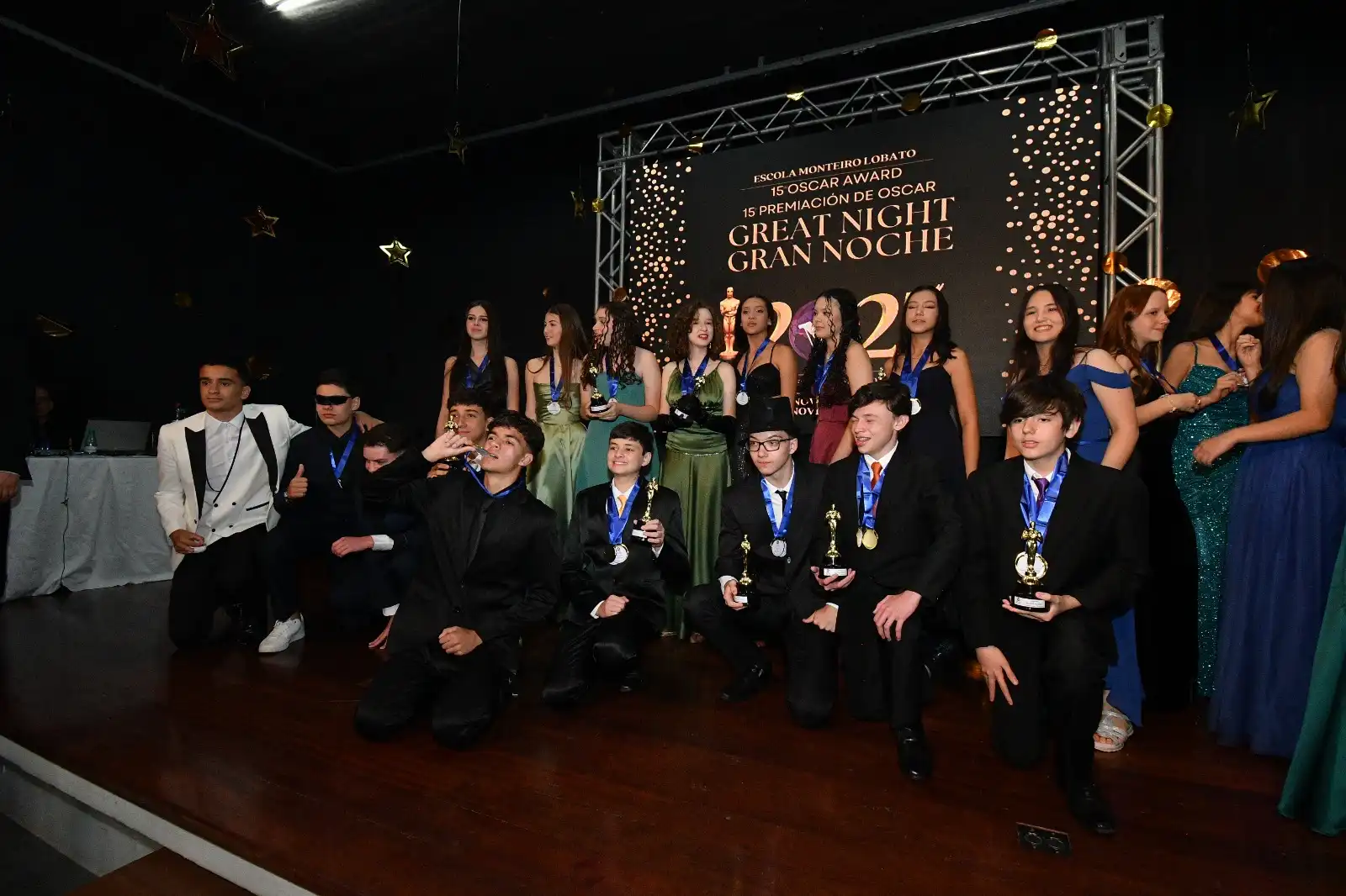 A Escola Monteiro Lobato promoveu mais uma edição do tradicional Oscar, um evento que combina aprendizado, criatividade e emoção