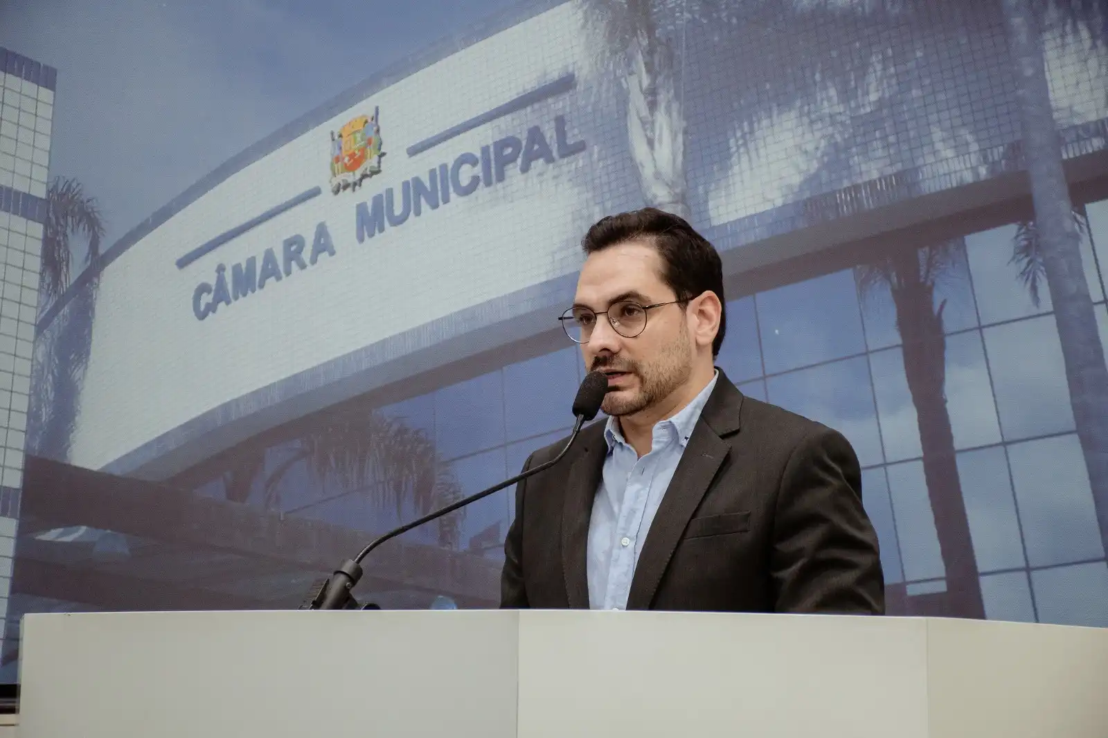 Justiça condena Thomaz Henrique (PL) a pagar indenização por ofensa à honra de servidores