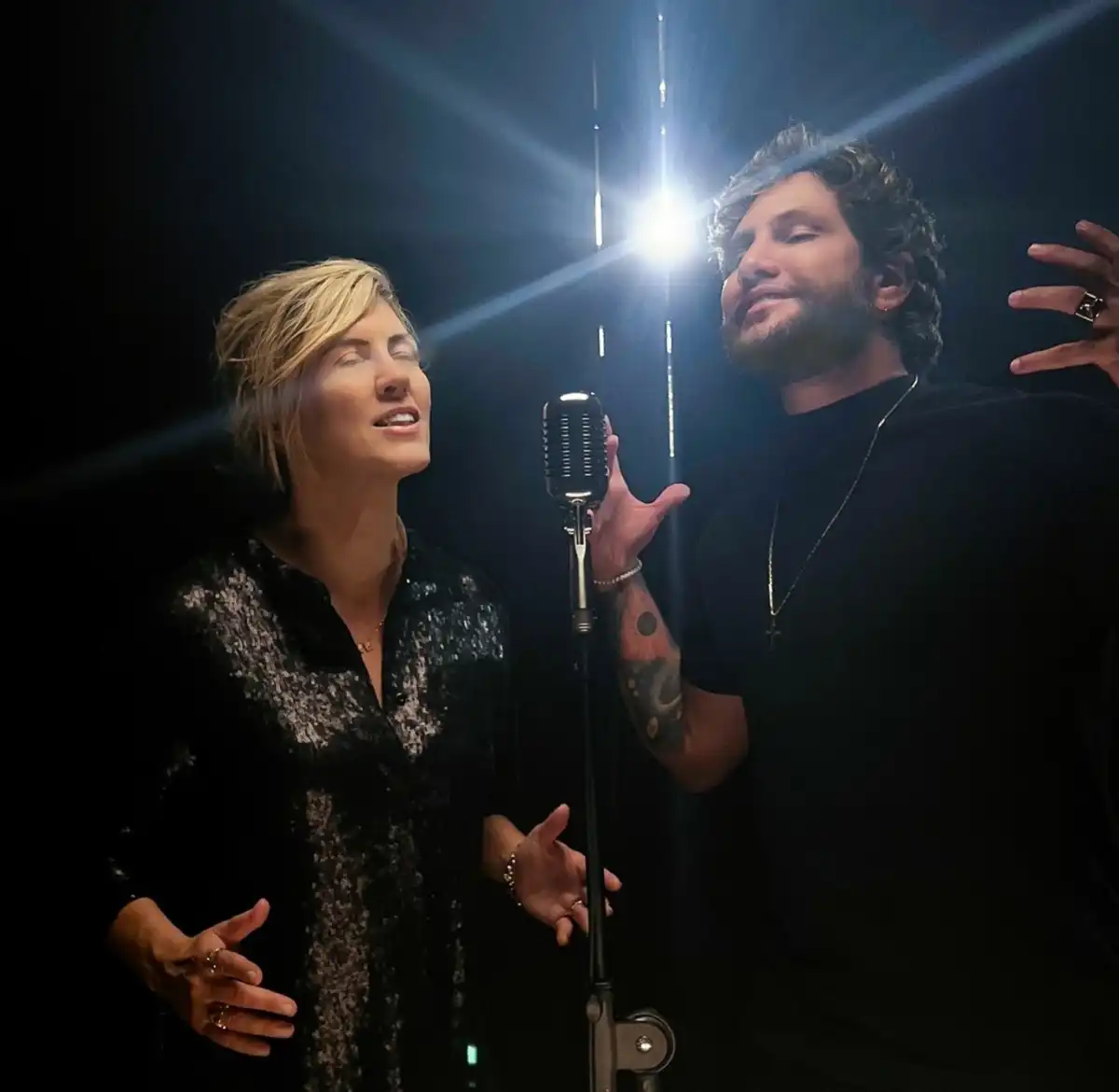 Priscilla Coutto faz feat com Rafael Barreto, vocalista da Banda Jammil