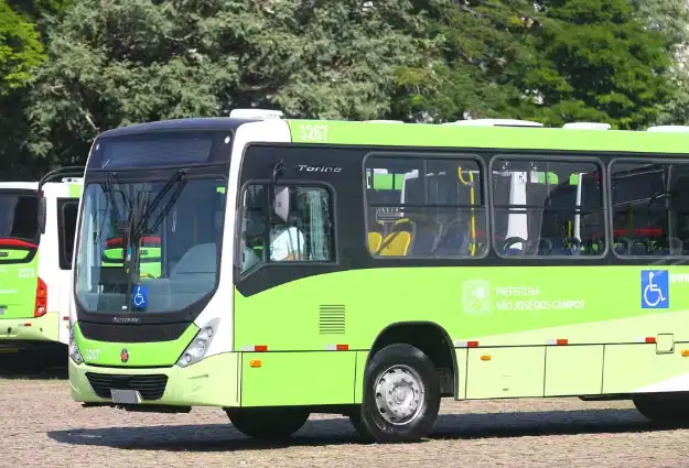 Homem é preso por estupro e ameaça contra  três meninas em ônibus de São José