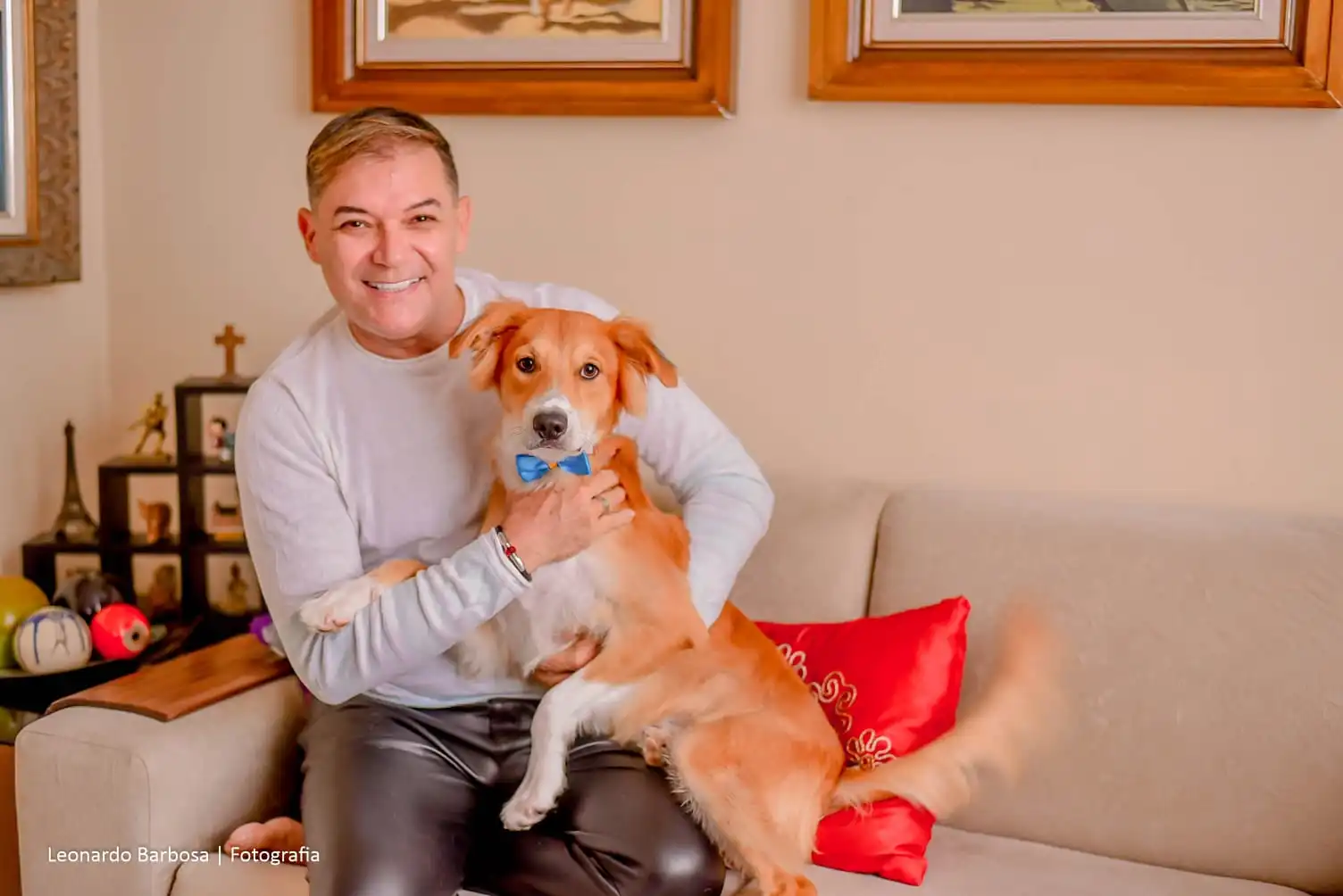 Colunista cearense celebrará aniversário com muito brilho no Retrô Original em Fortaleza