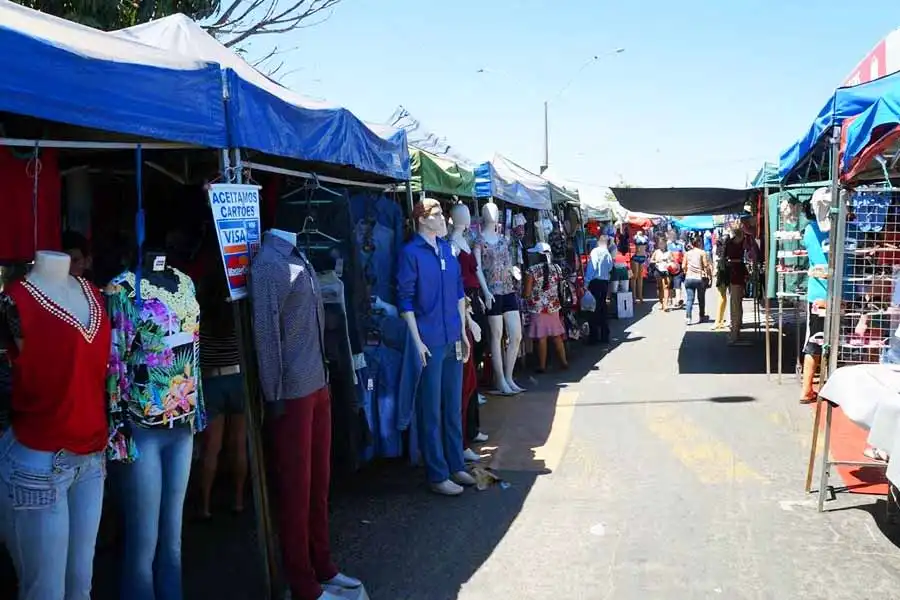 Após decisão da Justiça, feira livre de Aparecida poderá ficar montada até janeiro
