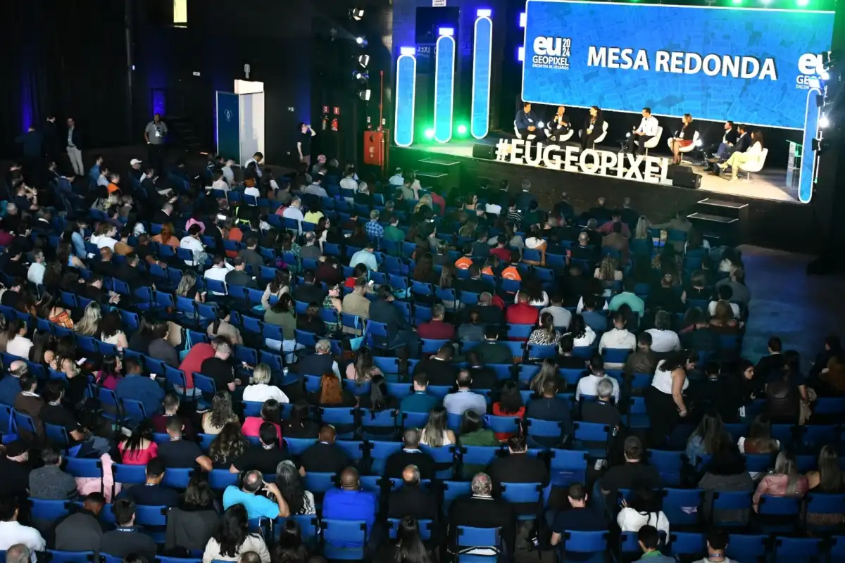 Encontro “Eu Geopixel” reuniu 700 participantes de todo o Brasil em São José dos Campos